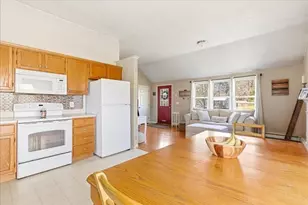 2 Juniper St, Plymouth, MA 02360 - Photo 13