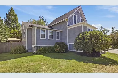 29 Canterbury Drive, Reading, MA 01867 - Photo 3