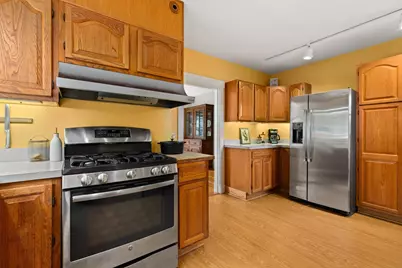 35 Waldron Rd, Braintree, MA 02184 - Photo 17