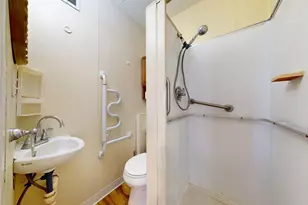 92 Dudley St, Medford, MA 02155 - Photo 23