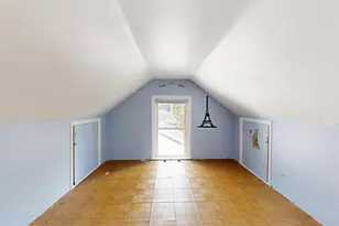 92 Dudley St, Medford, MA 02155 - Photo 31
