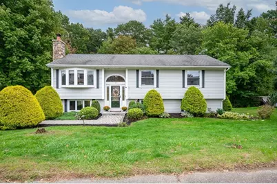 17 Vinal St, Hudson, MA 01749 - Photo 1