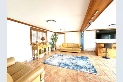 21 Venice #0, Saugus, MA 01906 - Photo 17