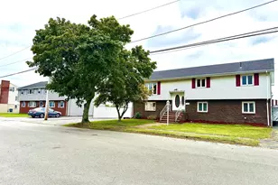 21 Venice, Saugus, MA 01906 - Photo 1