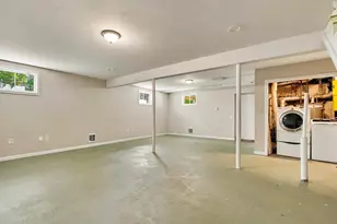 59 N Quinsigamond Ave, Shrewsbury, MA 01545 - Photo 25
