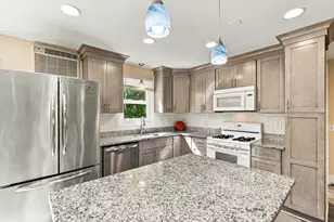 59 N Quinsigamond Ave, Shrewsbury, MA 01545 - Photo 5