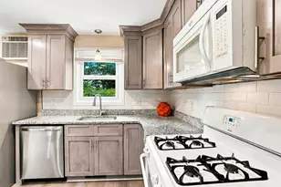 59 N Quinsigamond Ave, Shrewsbury, MA 01545 - Photo 9
