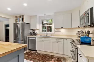 108 Kristin Dr Ext, Chelmsford, MA 01824 - Photo 7