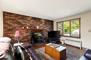 13 Lynnfield St, Peabody, MA 01960 - Photo 25
