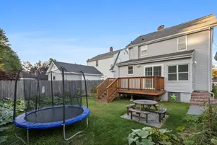 814 Lynnfield St, Lynnfield, MA 01940 - Photo 29