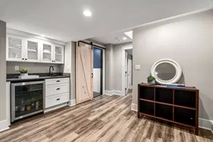 7 Cloutmans Ln, Marblehead, MA 01945 - Photo 39