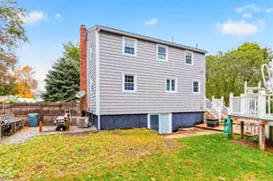 30 Pratt St, Tewksbury, MA 01876 - Photo 31