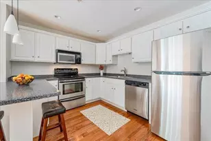 319 Hampton Way, Abington, MA 02351 - Photo 5