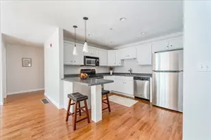 319 Hampton Way, Abington, MA 02351 - Photo 9