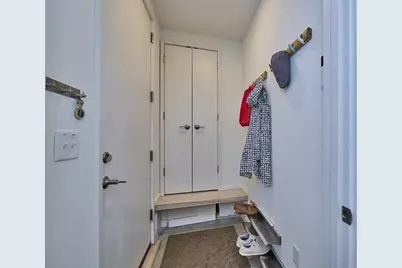 66 Catherine St #66, Boston, MA 02131 - Photo 25