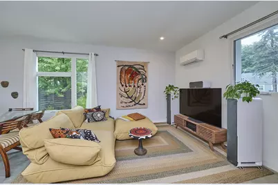 66 Catherine St #66, Boston, MA 02131 - Photo 3