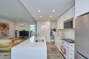 66 Catherine St, Boston, MA 02131 - Photo 7