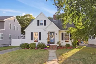 24 Vokes Terrace, Lynnfield, MA 01940 - Photo 1