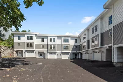 44 Crescent St #2, Fitchburg, MA 01420 - Photo 1