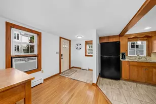 15 Lincoln Ct, Amesbury, MA 01913 - Photo 3