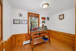 15 Lincoln Ct, Amesbury, MA 01913 - Photo 5