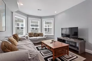 7 Abbotsford St, Boston, MA 02121 - Photo 1