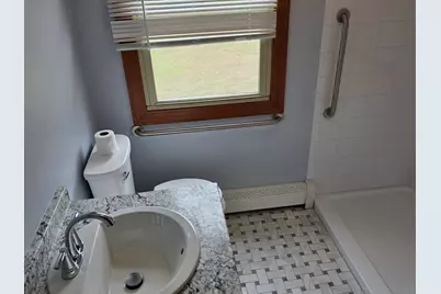 24 Elm St, Franklin, MA 02038 - Photo 7