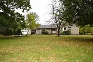 24 Elm St, Franklin, MA 02038 - Photo 19
