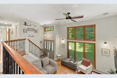252 Breckenridge St, Palmer, MA 01069 - Photo 5