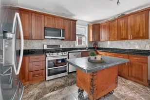 18 Vincent Ave, Belmont, MA 02478 - Photo 3