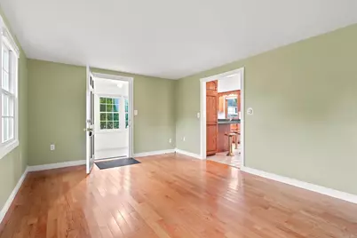 3 Norman Ave, Newburyport, MA 01950 - Photo 5