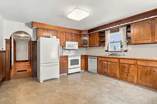 416 Rochdale St, Auburn, MA 01501 - Photo 11