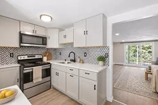 8 Tideview Path, Plymouth, MA 02360 - Photo 5