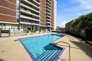 566 Commonwealth Ave, Boston, MA 02215 - Photo 15