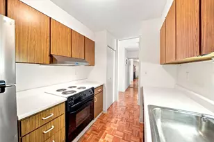 566 Commonwealth Ave, Boston, MA 02215 - Photo 11