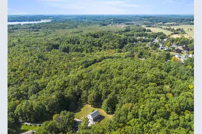 26 Elizabeth Street, Amesbury, MA 01913 - Photo 41
