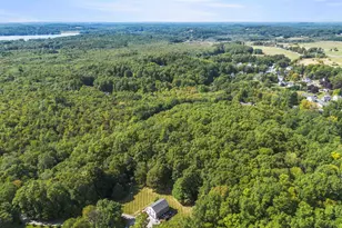 26 Elizabeth St, Amesbury, MA 01913 - Photo 41