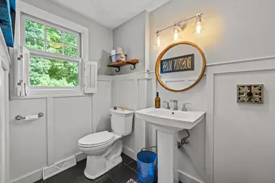 26 Elizabeth Street, Amesbury, MA 01913 - Photo 13