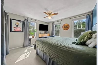 26 Elizabeth Street, Amesbury, MA 01913 - Photo 23