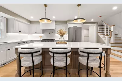 15 Broad St, Newburyport, MA 01950 - Photo 7