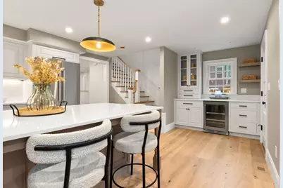 15 Broad St, Newburyport, MA 01950 - Photo 11