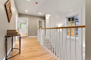 15 Broad St, Newburyport, MA 01950 - Photo 21