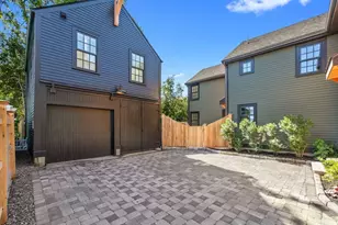 15 Broad St, Newburyport, MA 01950 - Photo 3