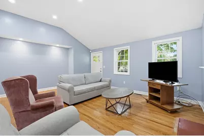 43 Pine Acre Rd, Springfield, MA 01129 - Photo 7