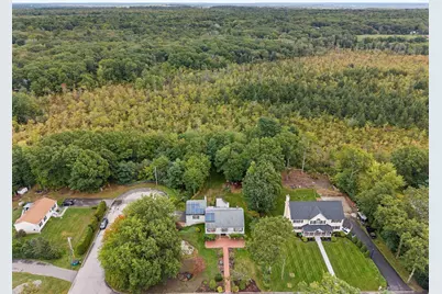 12 Carolyn Ct, Swansea, MA 02777 - Photo 33
