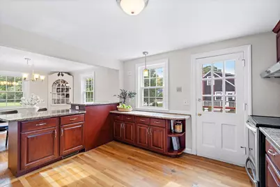 164 Springs Road, Bedford, MA 01730 - Photo 7