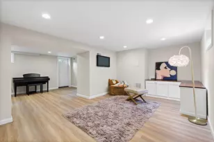 164 Springs Rd, Bedford, MA 01730 - Photo 19