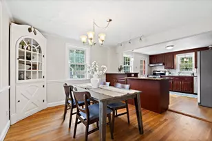 164 Springs Rd, Bedford, MA 01730 - Photo 5