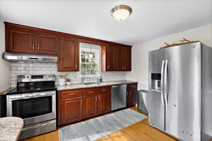 164 Springs Rd, Bedford, MA 01730 - Photo 9