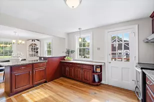 164 Springs Rd, Bedford, MA 01730 - Photo 7